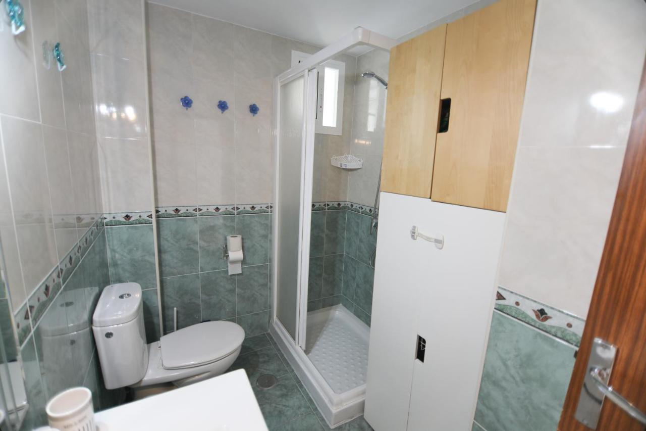 Rentalsevilla Luminoso Apartamento 3 Dormitorios Bagian luar foto